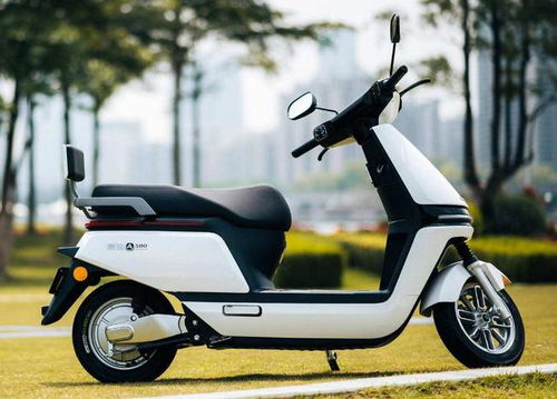 電動(dòng)車(chē)采取分級(jí)制管理,電動(dòng)車(chē)需持哪種駕照 交警 沒(méi)駕照別上路